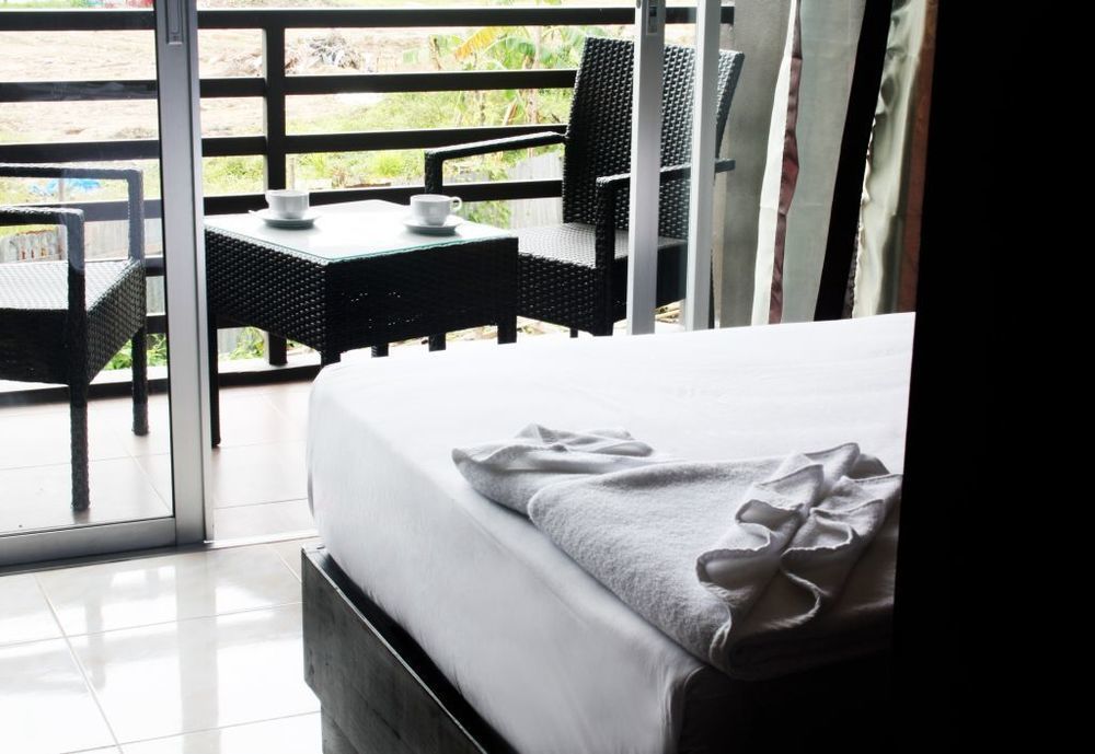 Thai Classic Hotel Patong Екстер'єр фото